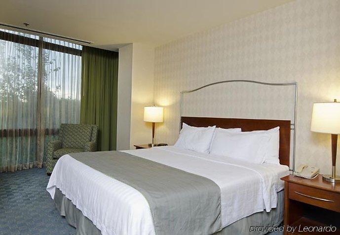 Springhill By Marriott Chicago O'hare 3*