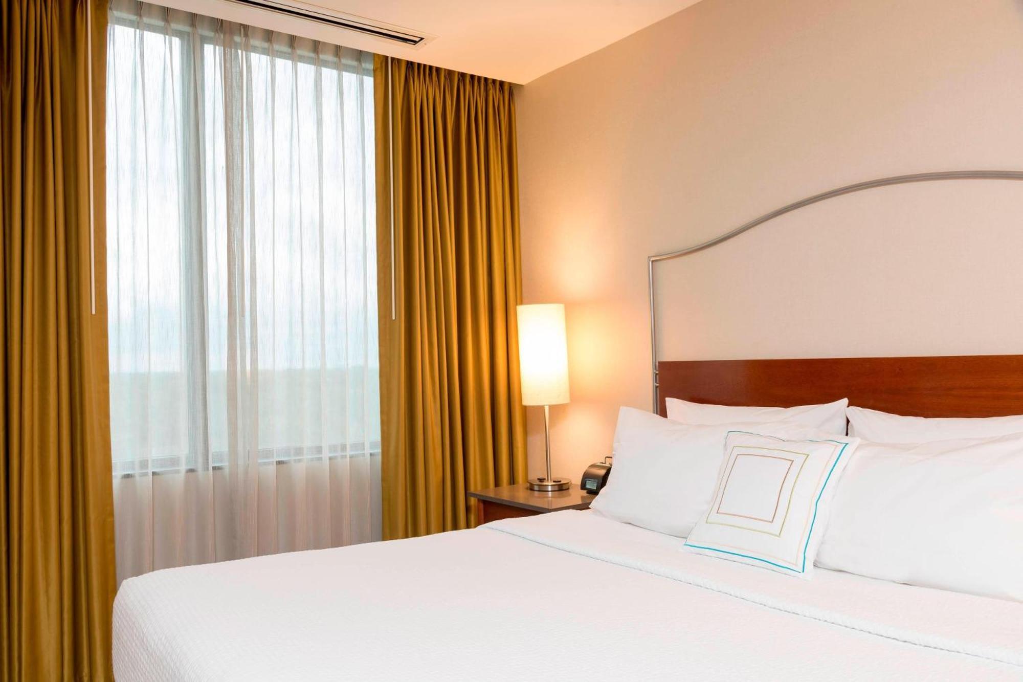 Springhill By Marriott Chicago O'hare